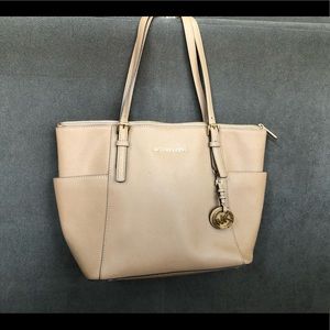 Michael Kors Small Jetset Tote